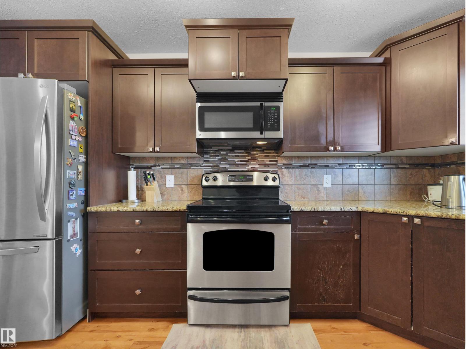 11841 94 St Nw Property Photo 7