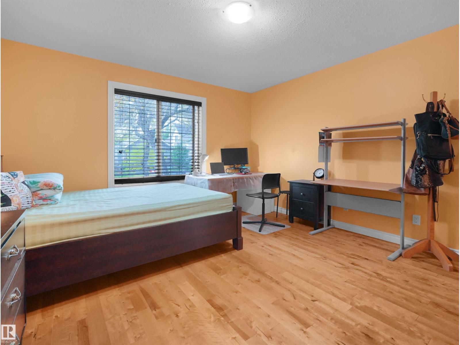 11841 94 St Nw Property Photo 18