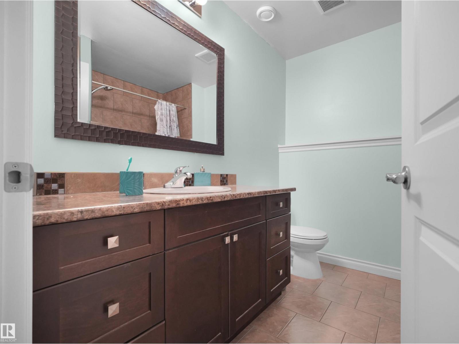 11841 94 St Nw Property Photo 31