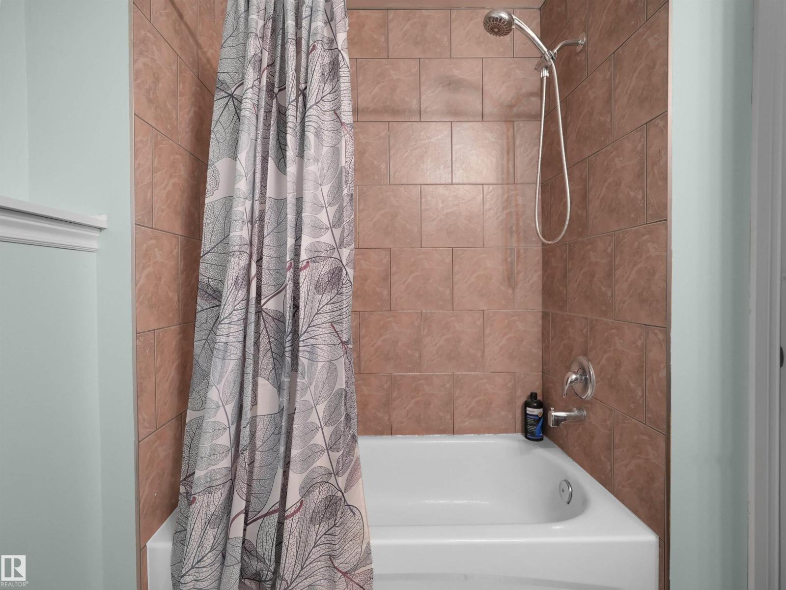 11841 94 St Nw Property Photo 32