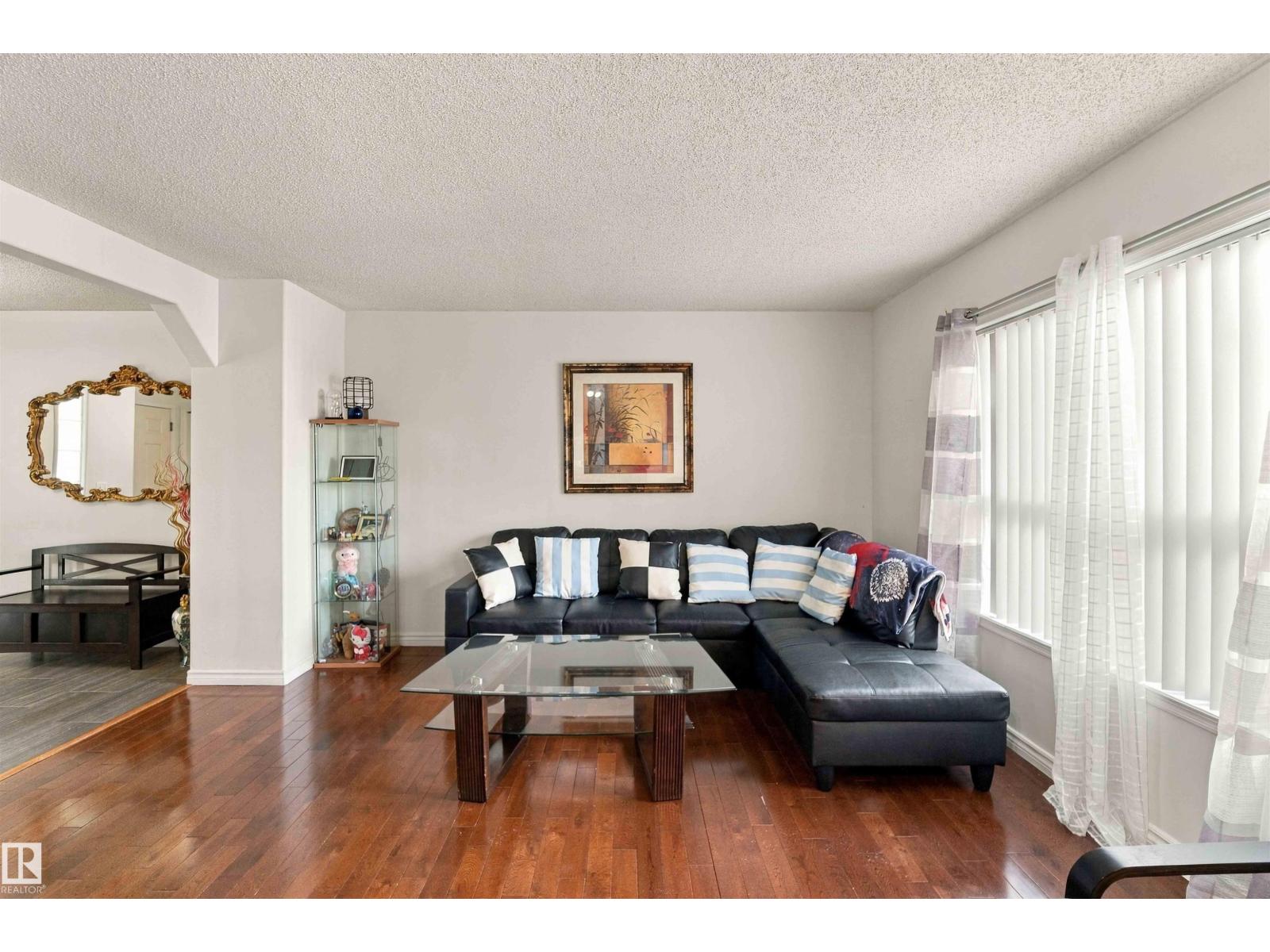 3524 Mclean Cr Sw Property Photo 18