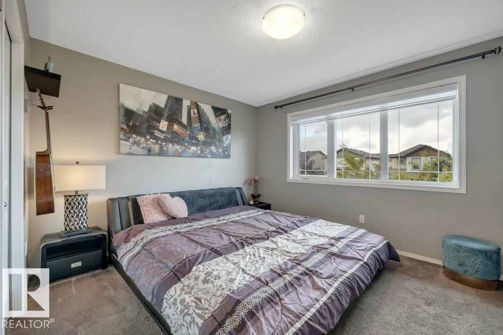 723 Secord Bv Nw Property Photo 23