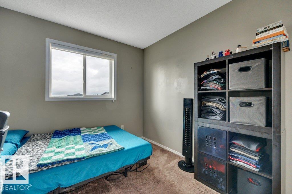 723 Secord Bv Nw Property Photo 32