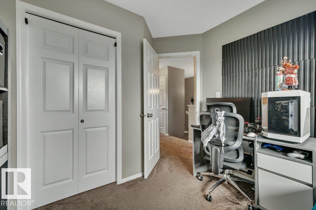 723 Secord Bv Nw Property Photo 34