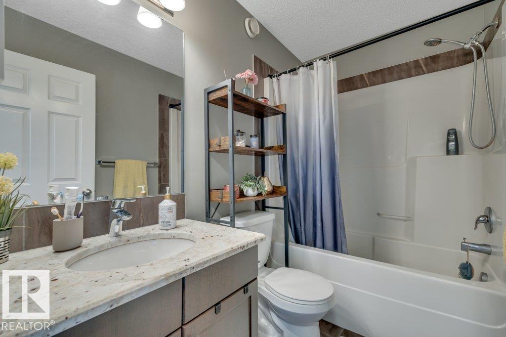 723 Secord Bv Nw Property Photo 35