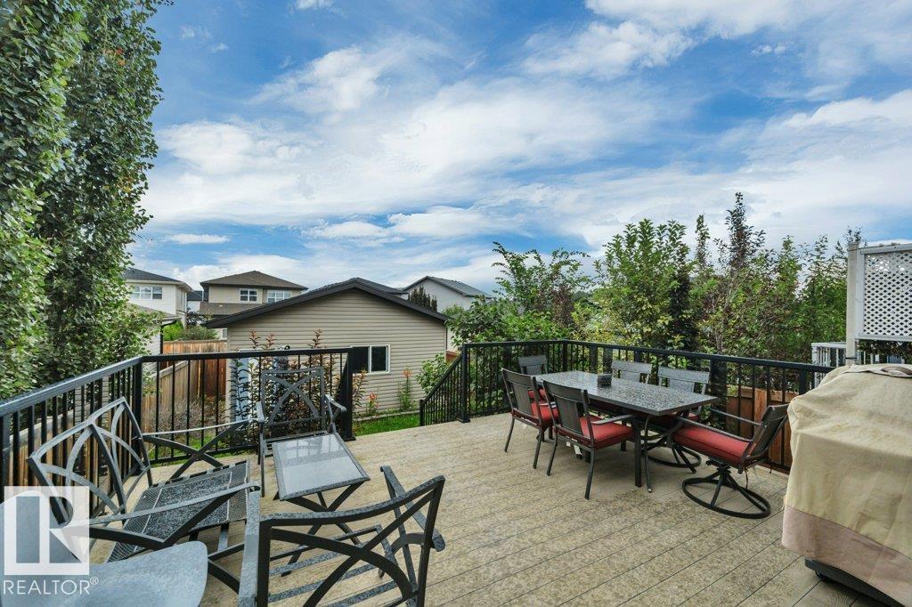 723 Secord Bv Nw Property Photo 39