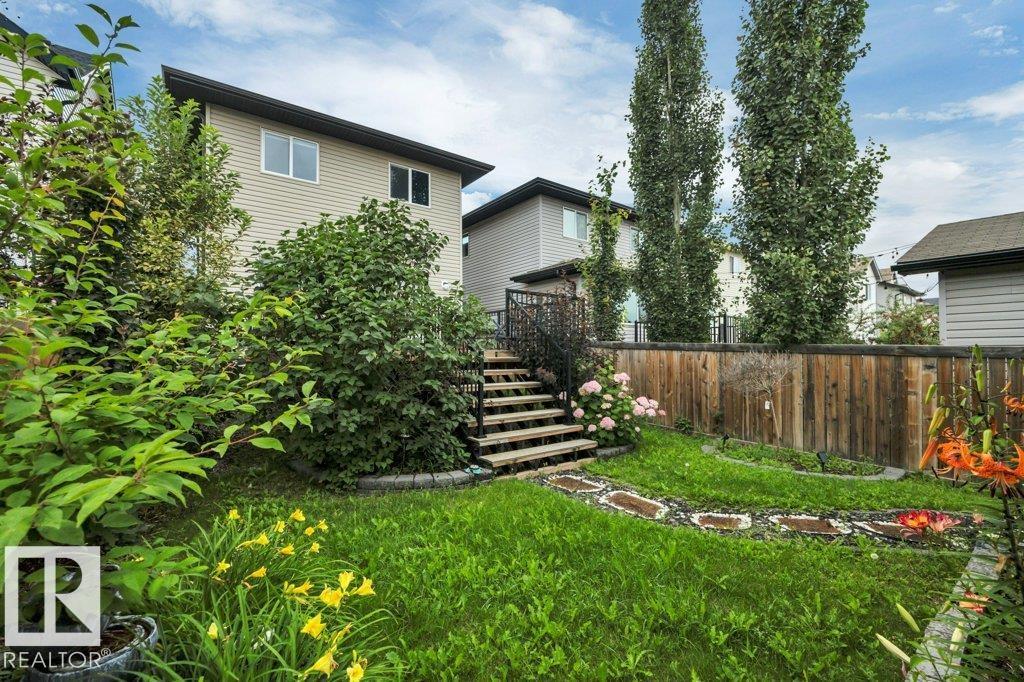 723 Secord Bv Nw Property Photo 42
