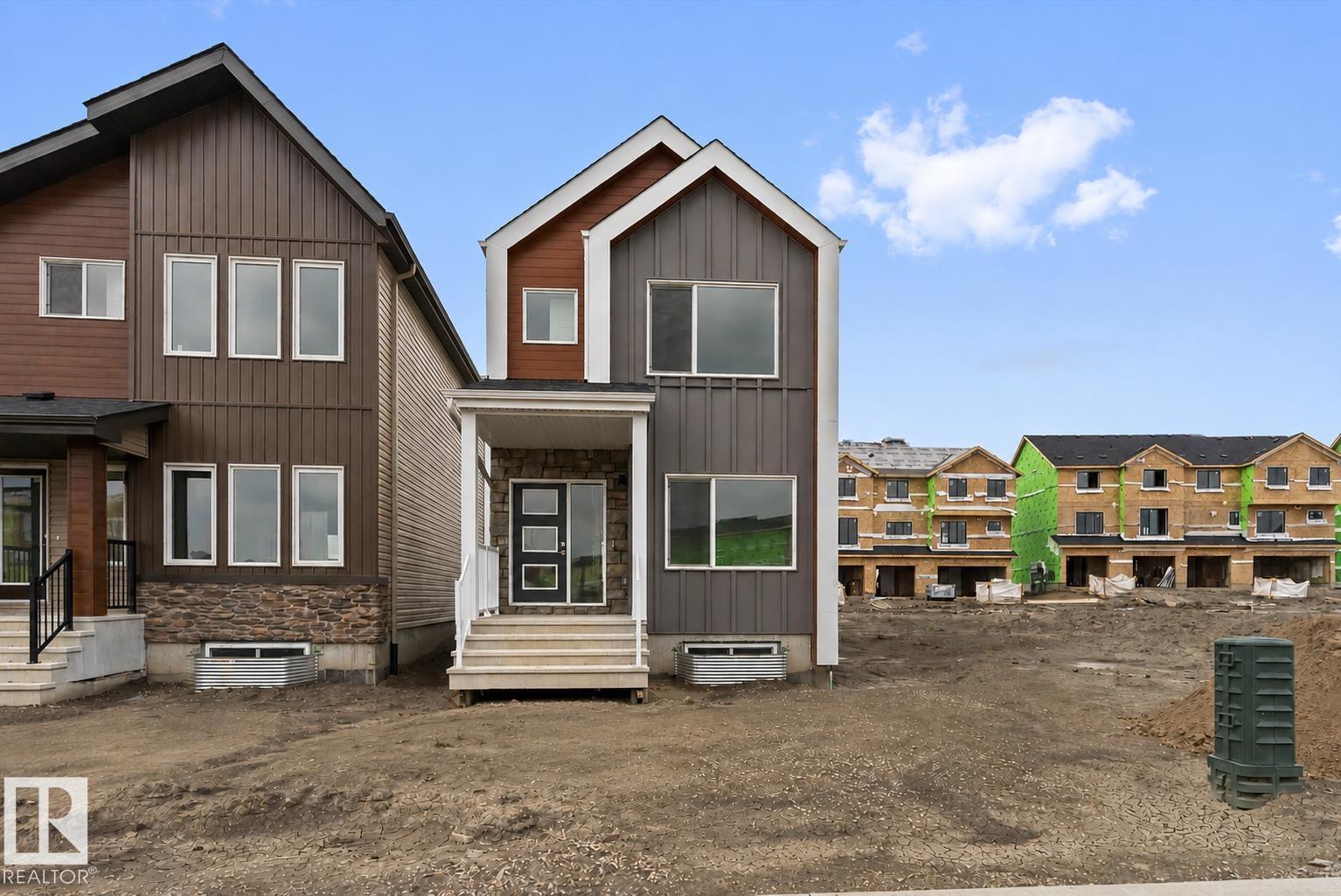 18717 18a Av Nw Property Photo 2
