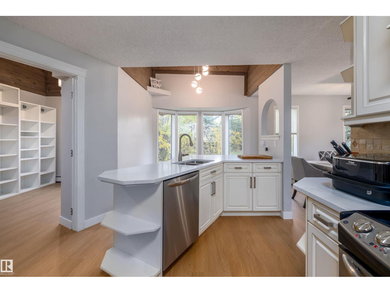 #73 52470 Range Road 221 Property Photo 15