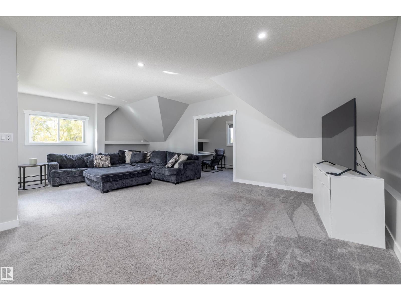 #73 52470 Range Road 221 Property Photo 19