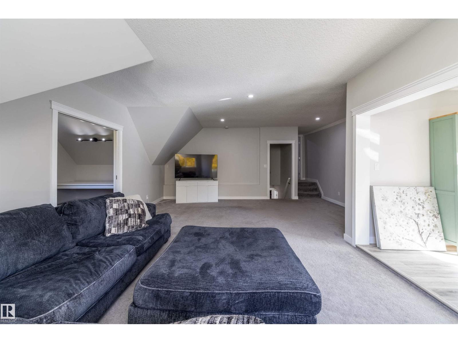 #73 52470 Range Road 221 Property Photo 20