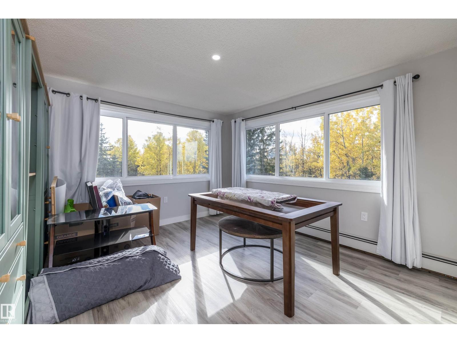 #73 52470 Range Road 221 Property Photo 21