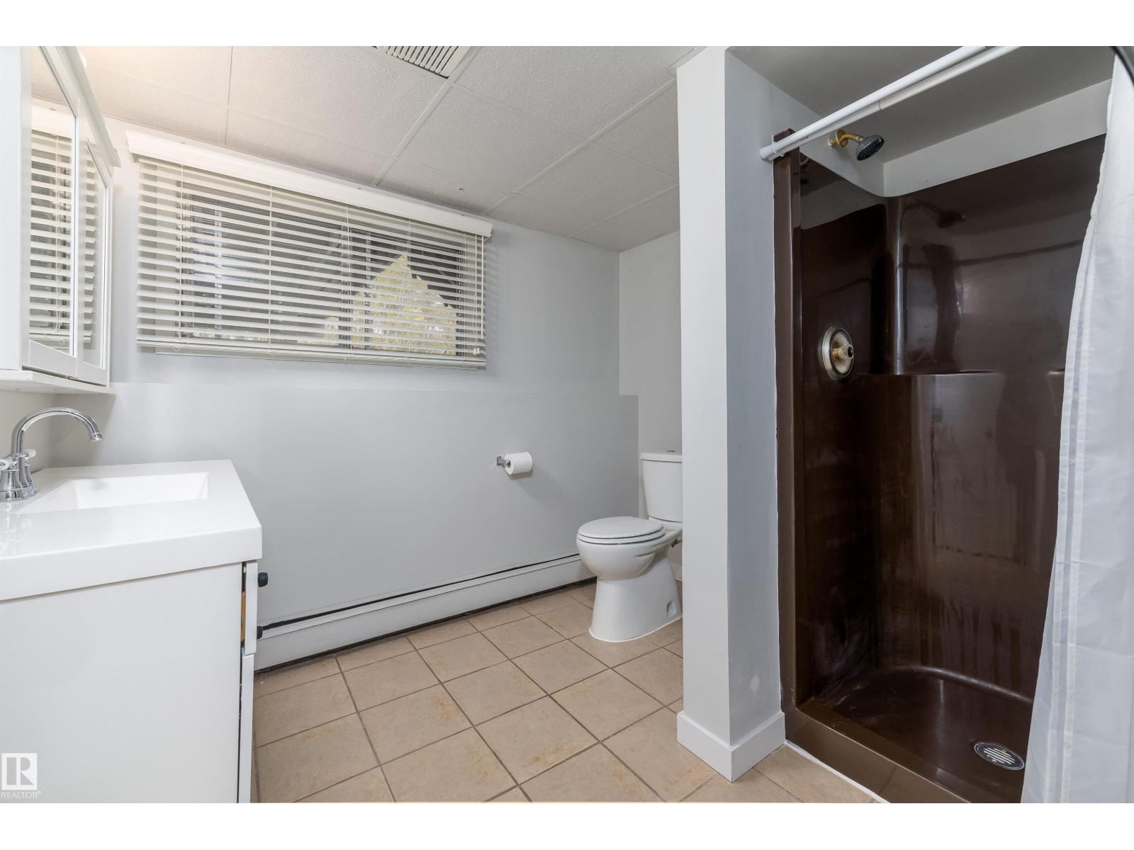 #73 52470 Range Road 221 Property Photo 36
