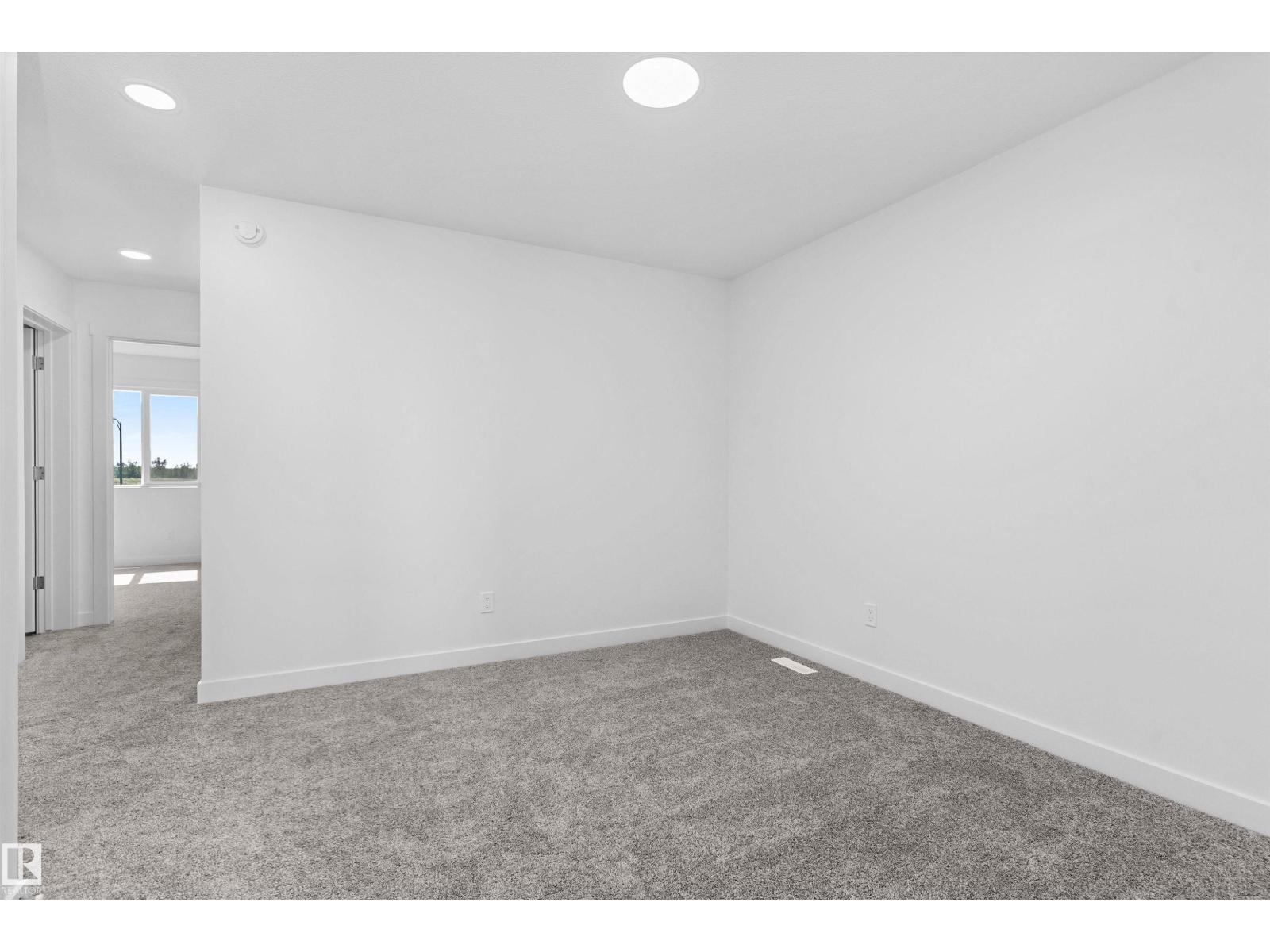 18713 18a Av Nw Property Photo 28