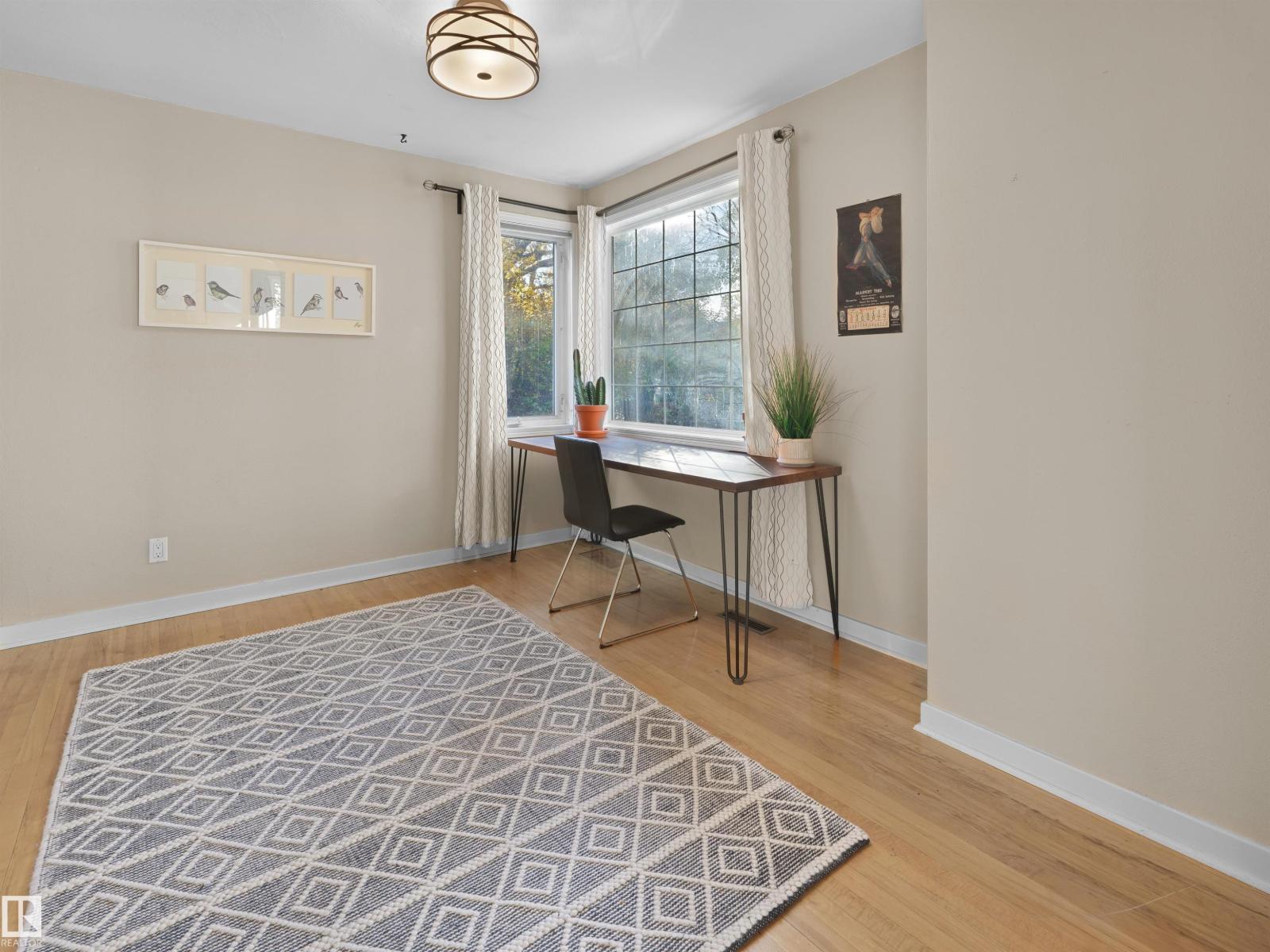 11142 71 Av Nw Property Photo 7