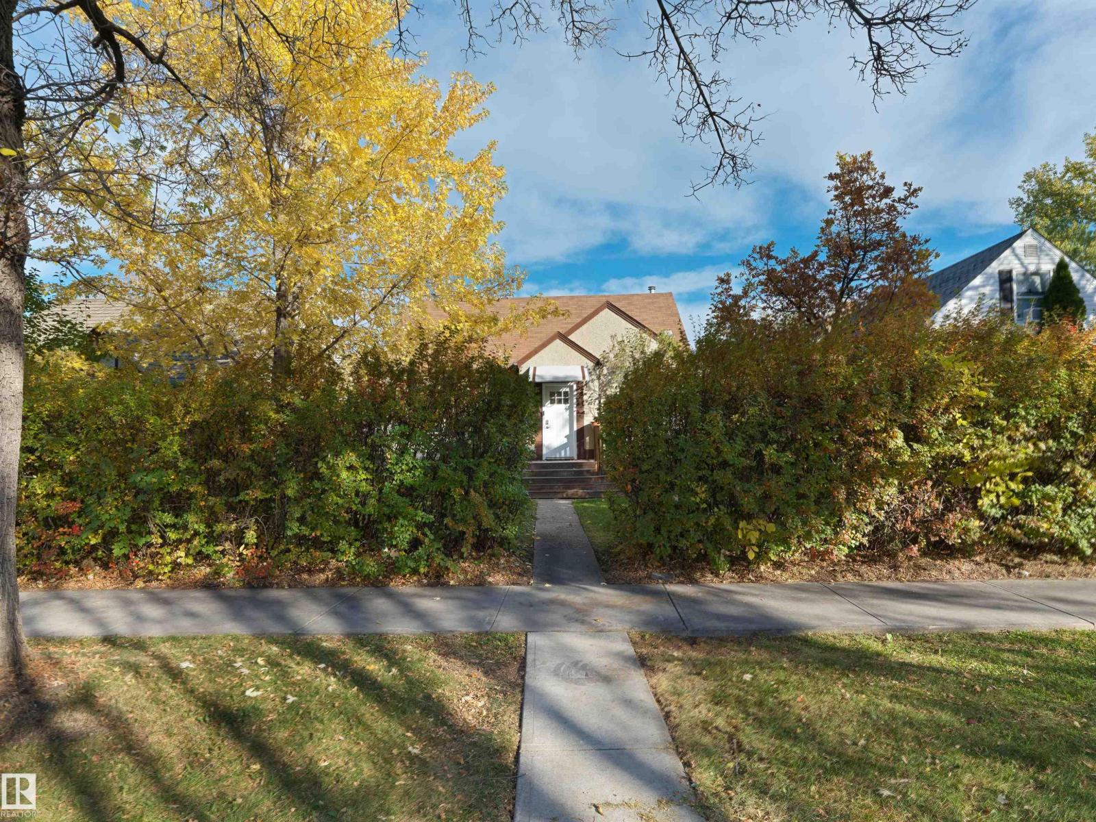 11142 71 Av Nw Property Photo 26