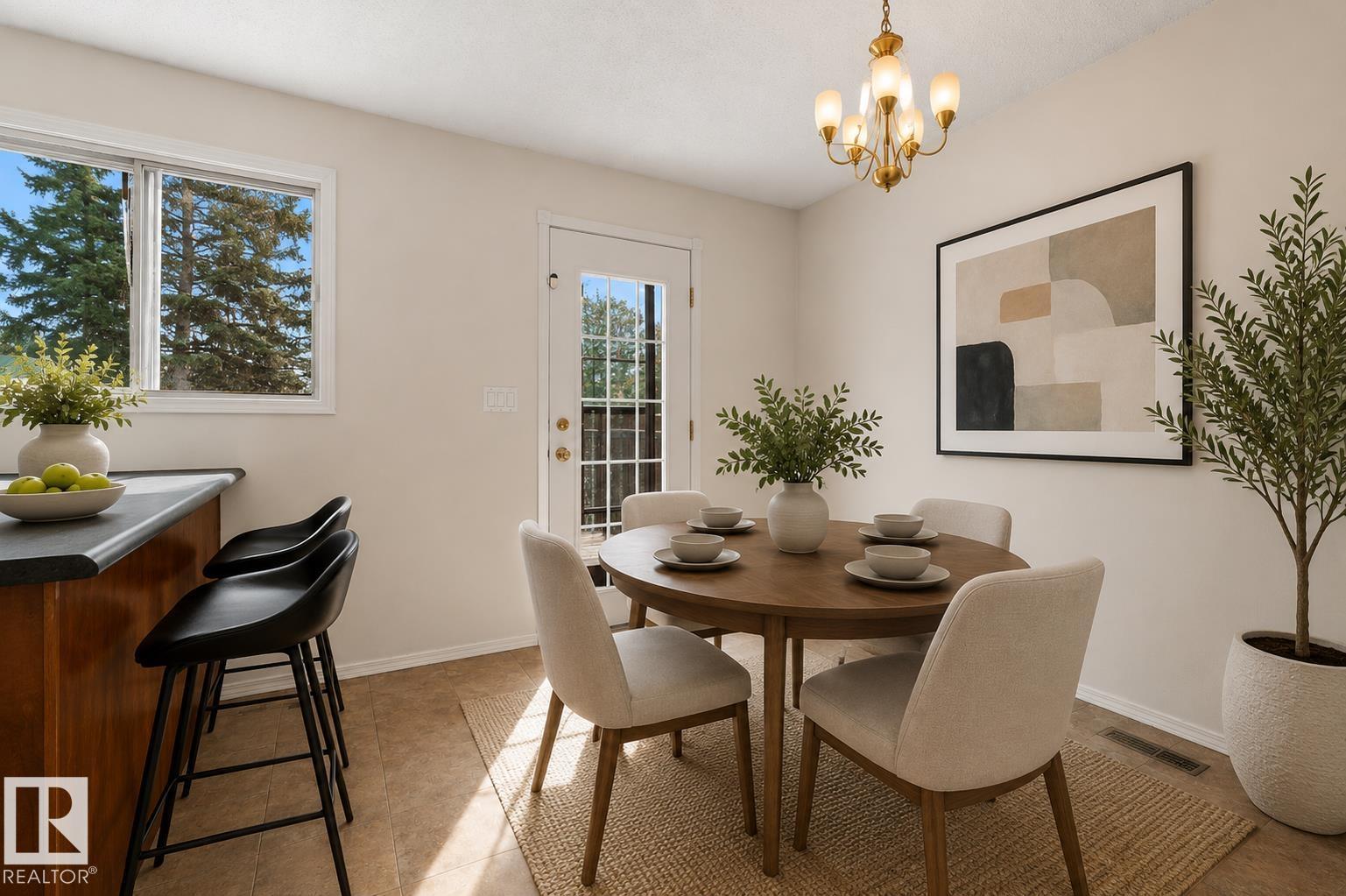 8313 156 Av Nw Property Photo 8