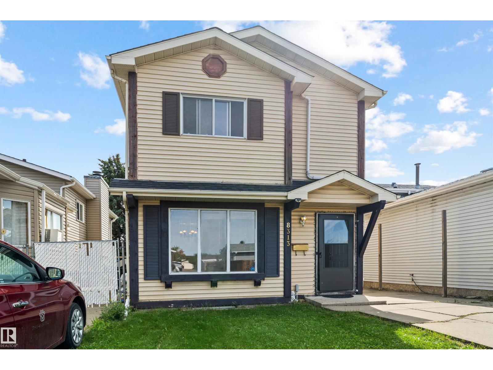 8313 156 Av Nw Property Photo 64