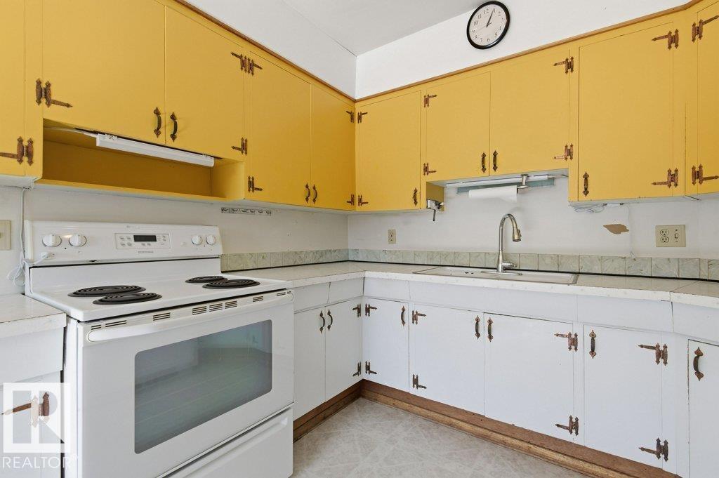 10459 66 Av Nw Property Photo 7