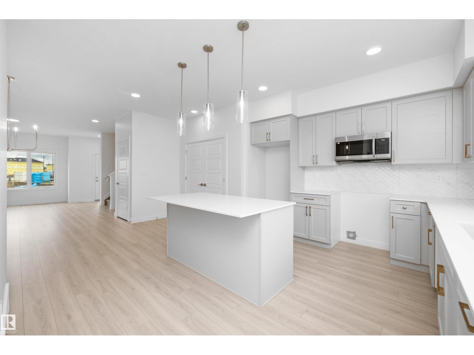 18709 18a Av Nw Property Photo 18