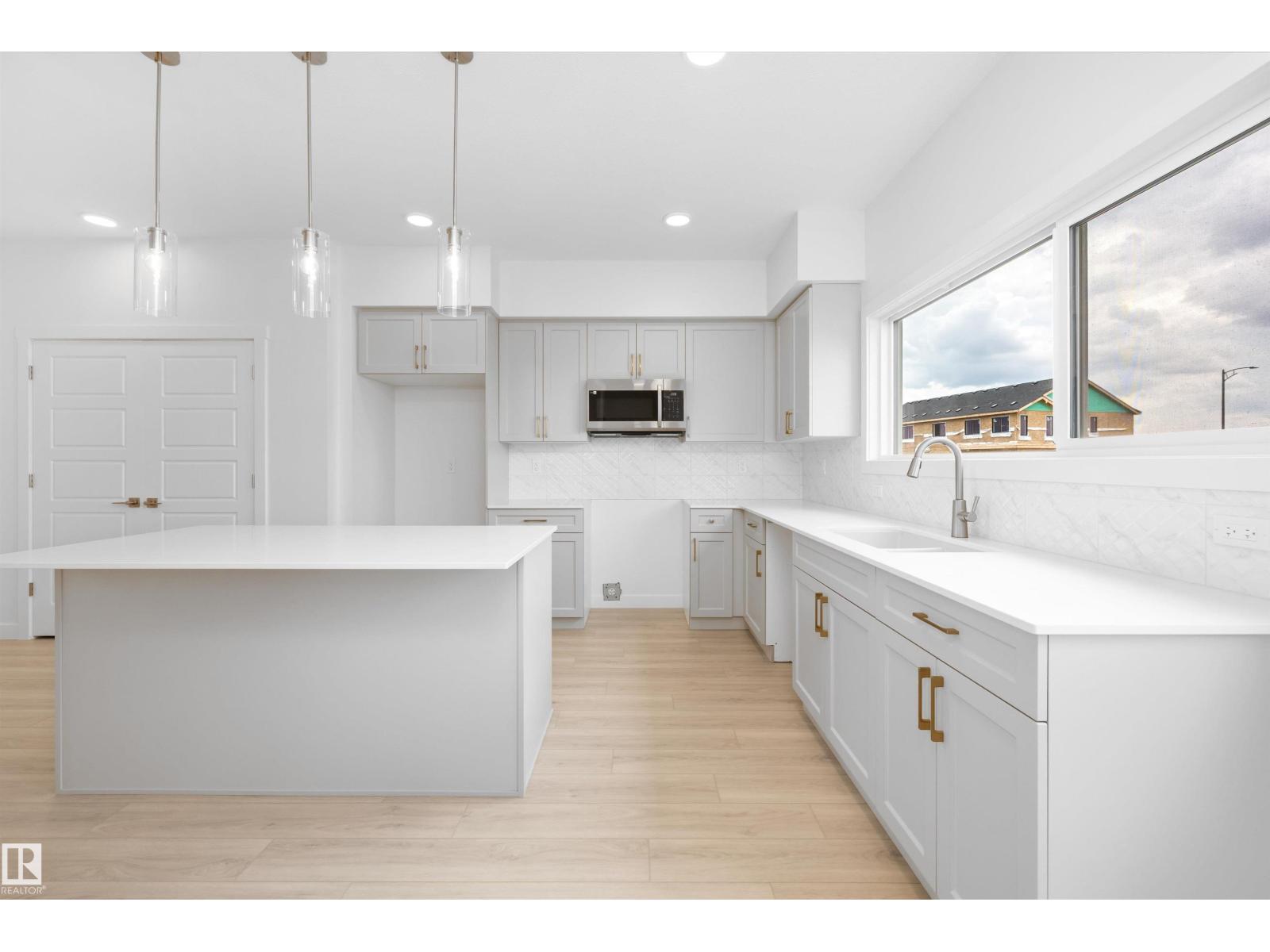 18709 18a Av Nw Property Photo 19