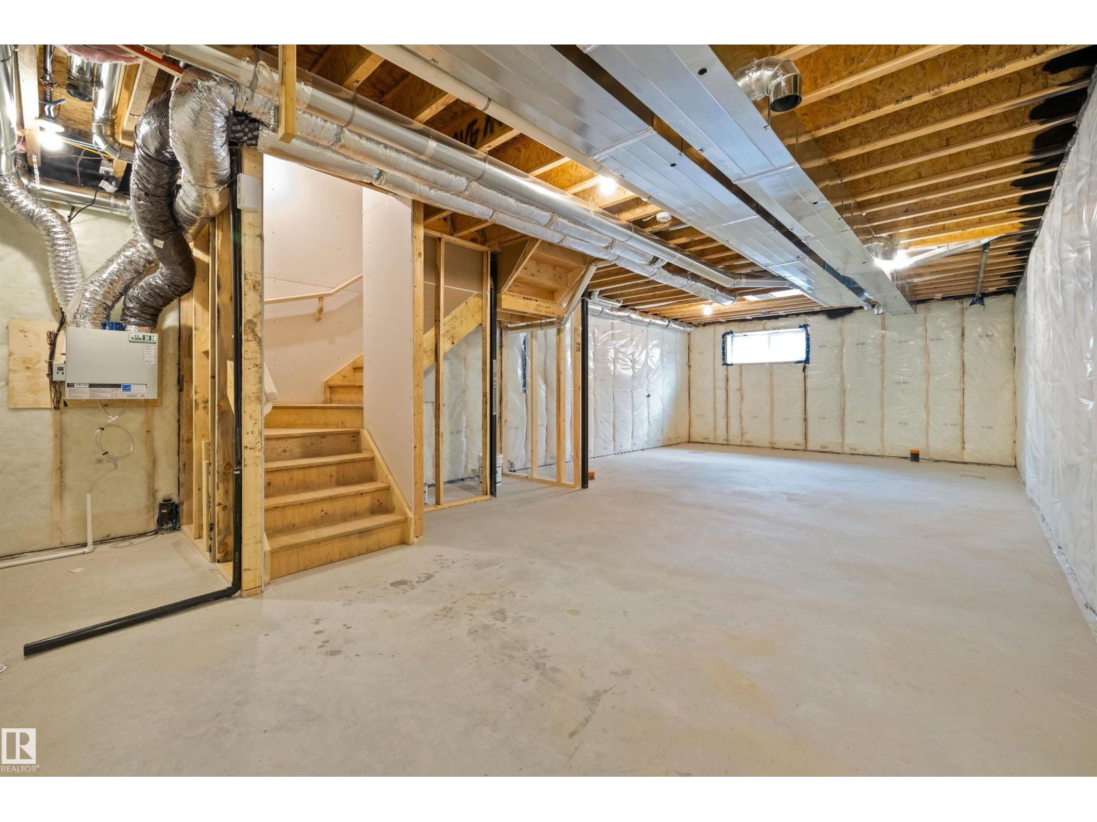 18709 18a Av Nw Property Photo 37