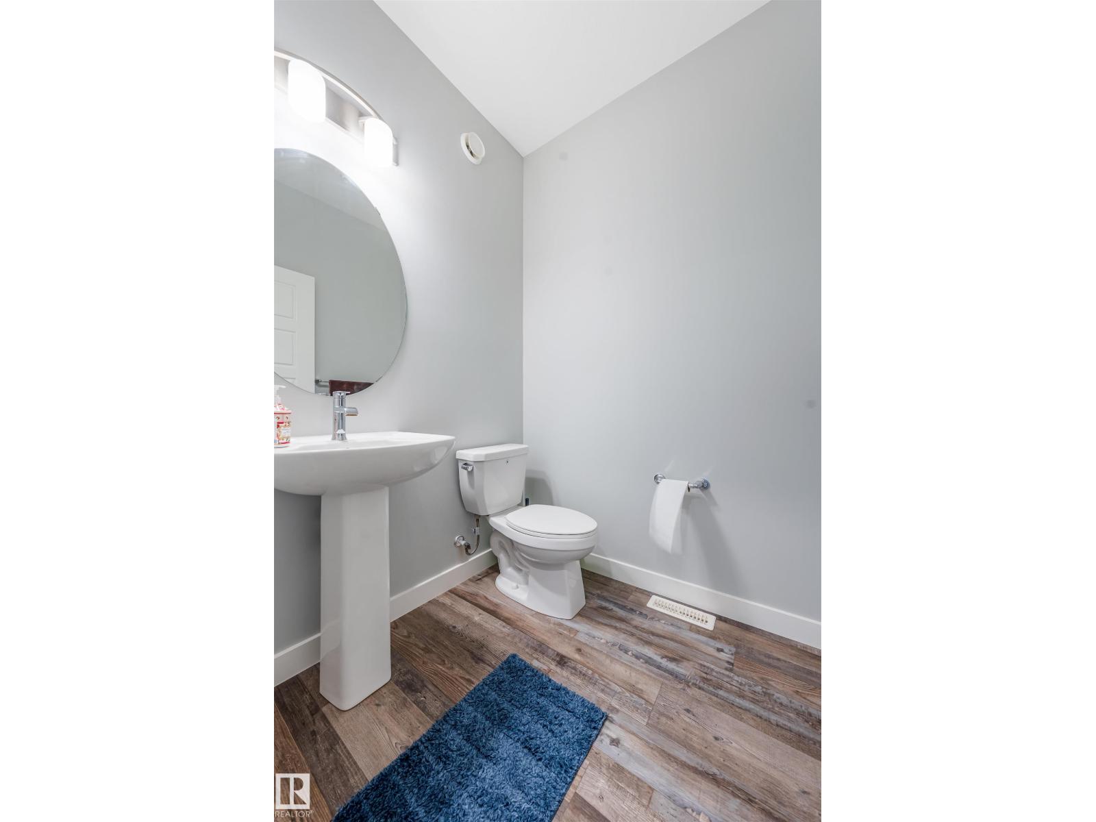 2284 Chokecherry Cl Sw Property Photo 10
