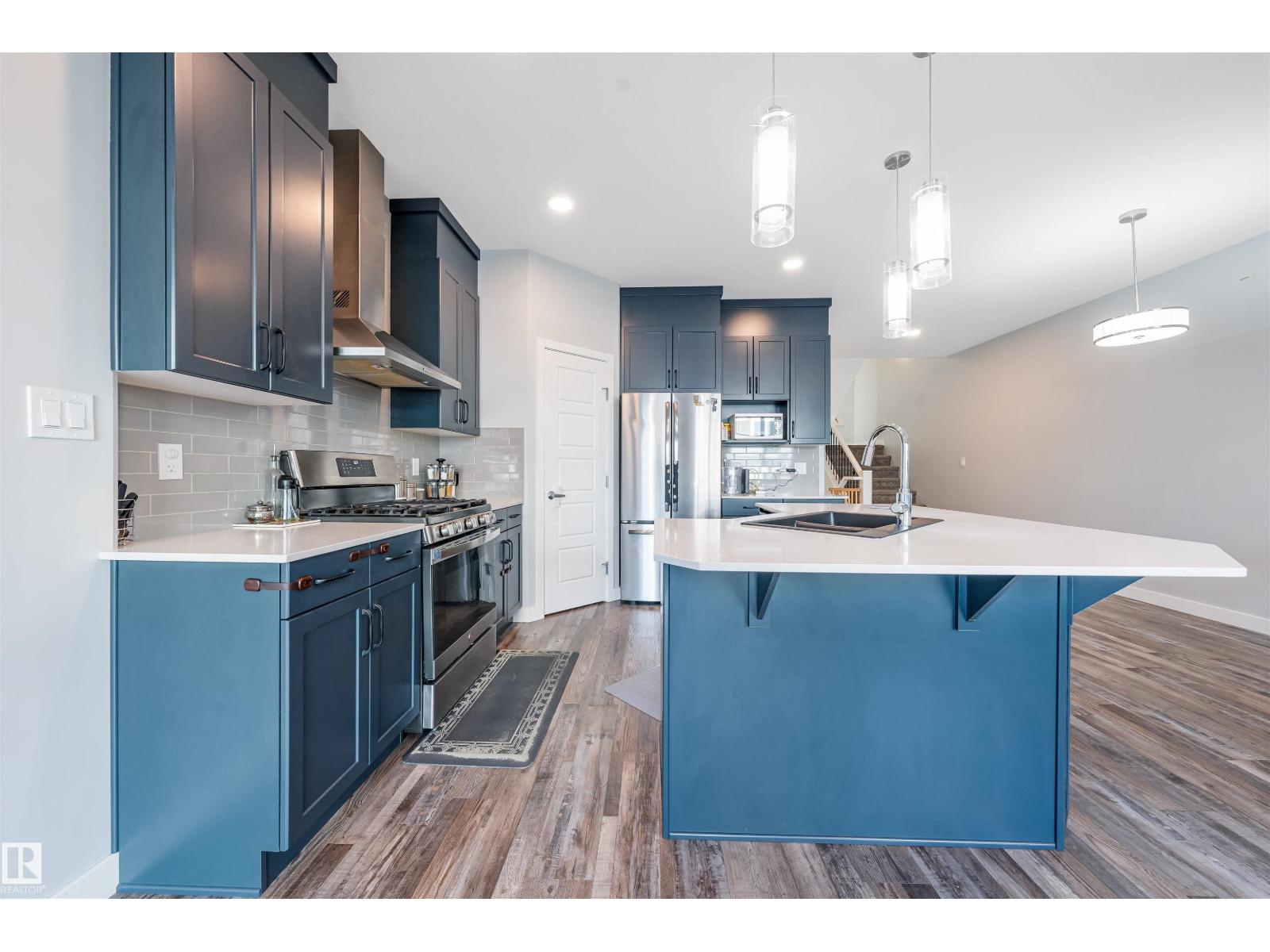 2284 Chokecherry Cl Sw Property Photo 14