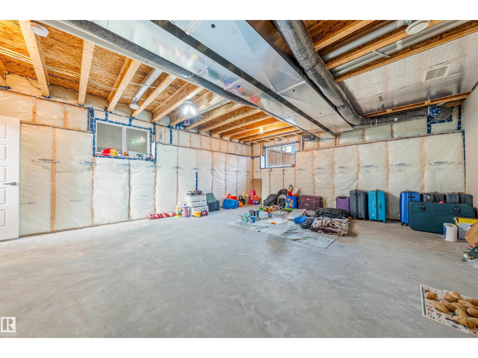 2284 Chokecherry Cl Sw Property Photo 45