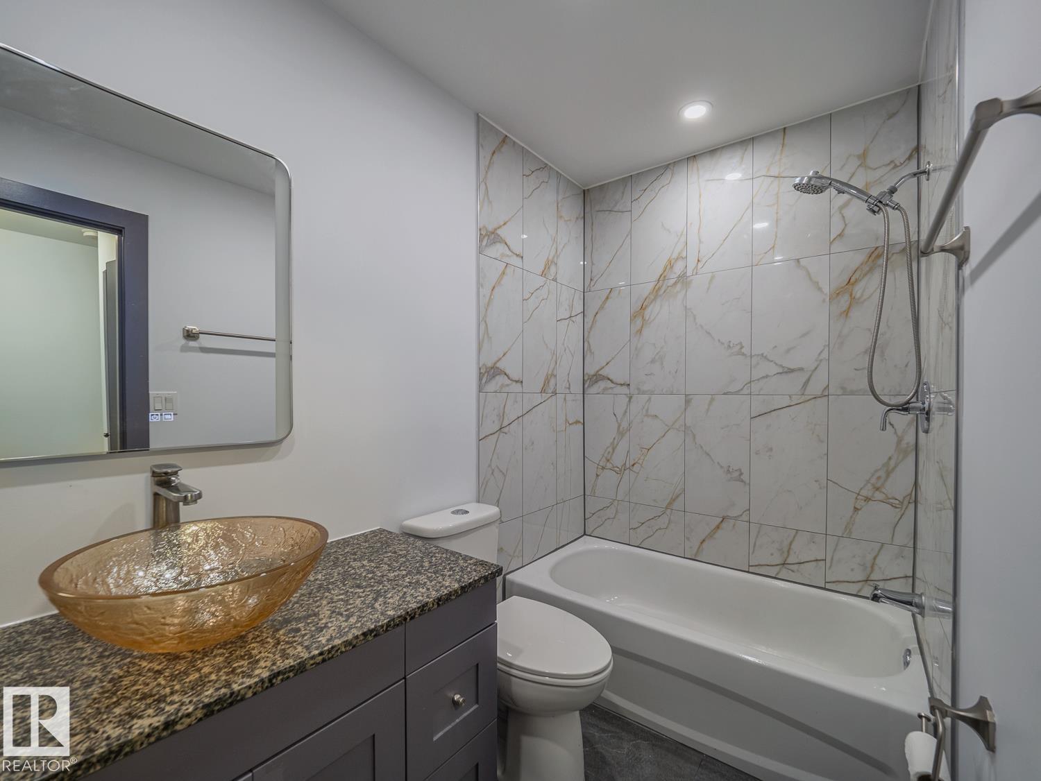 7328 183b St Nw Property Photo 25