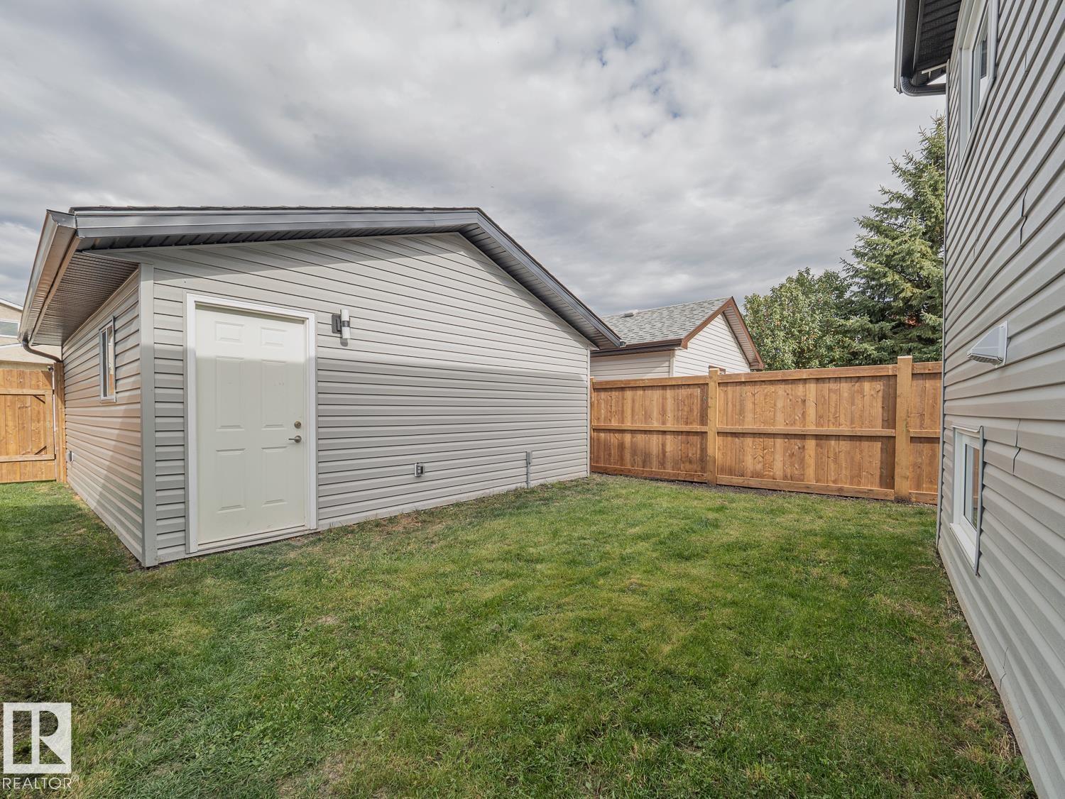 7328 183b St Nw Property Photo 33