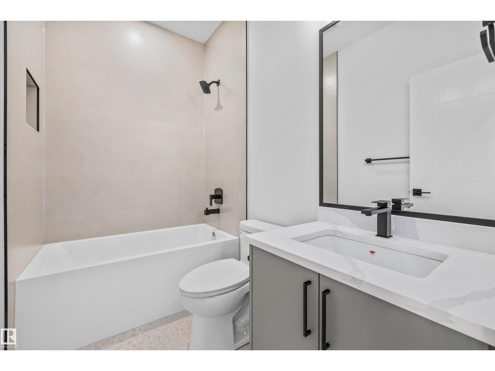 6 Enns Co Property Photo 38