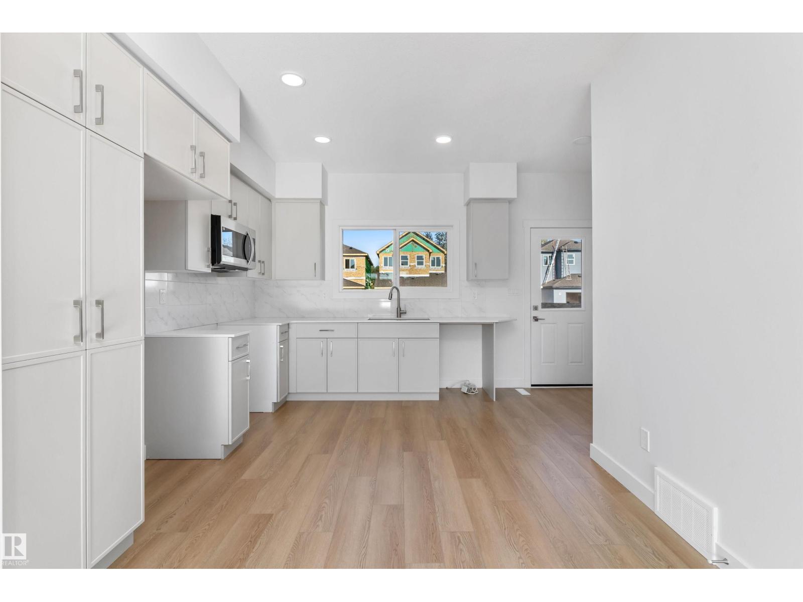 1609 210a St Nw Property Photo 17