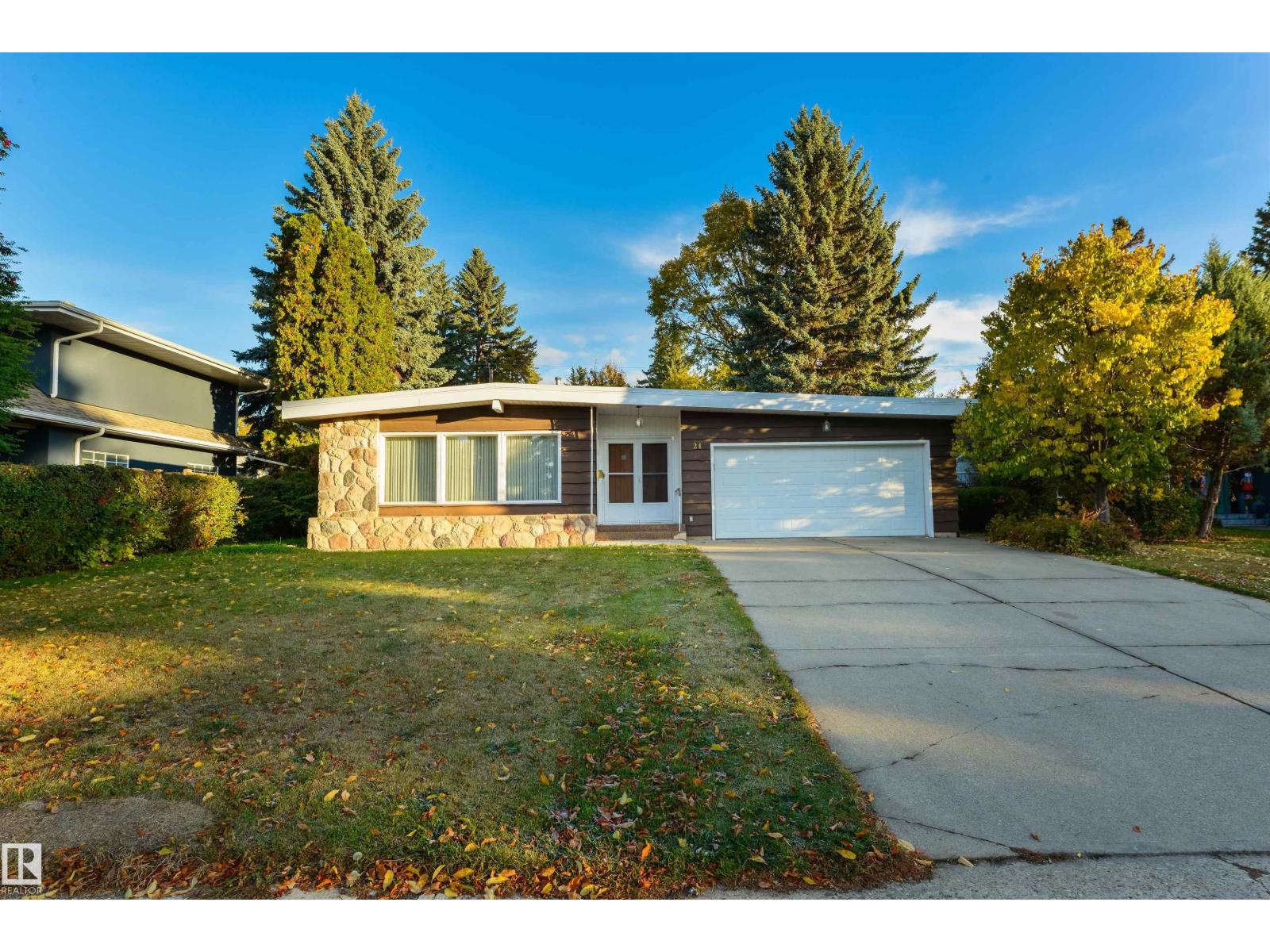 24 Valleyview Cr Nw Property Photo 2