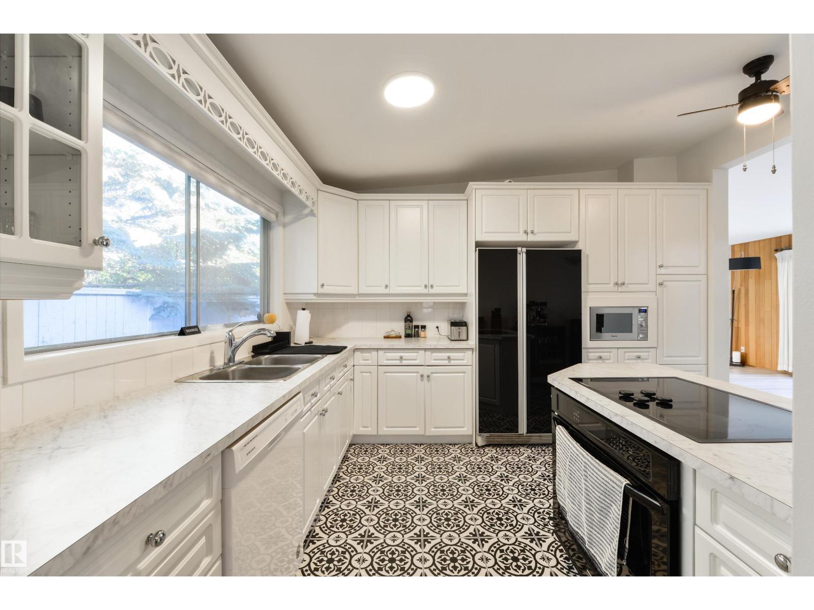 24 Valleyview Cr Nw Property Photo 10