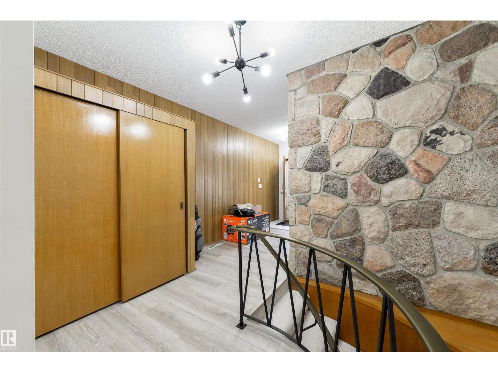 24 Valleyview Cr Nw Property Photo 25
