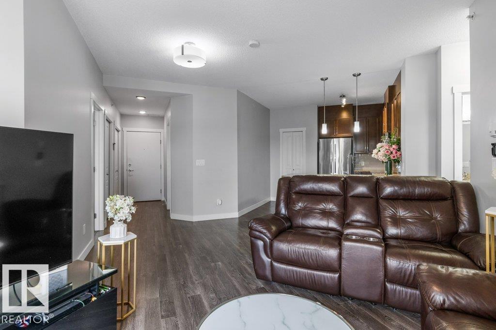 #408 3670 139 Av Nw Property Photo 7