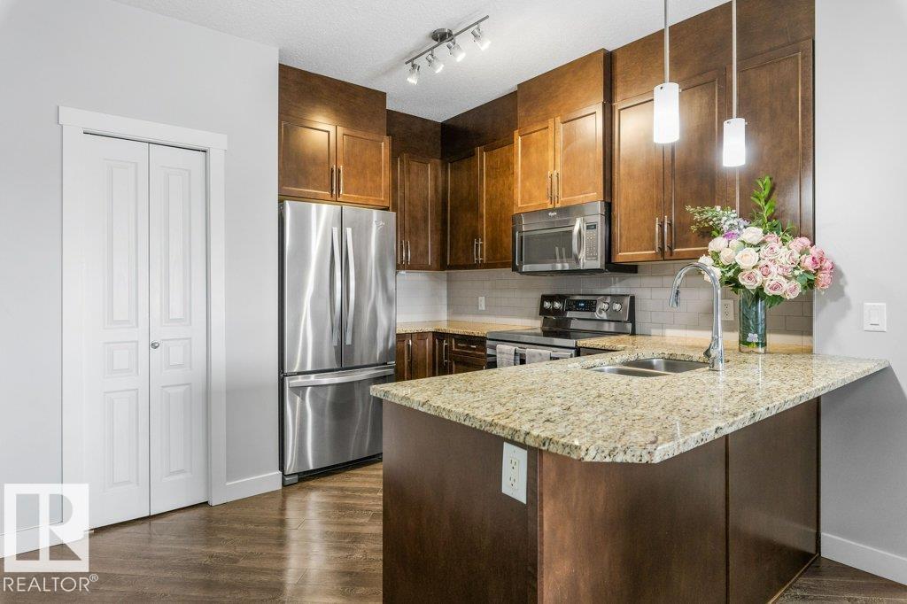 #408 3670 139 Av Nw Property Photo 11