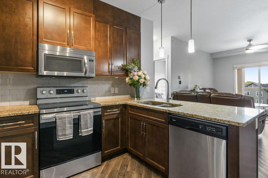 #408 3670 139 Av Nw Property Photo 13