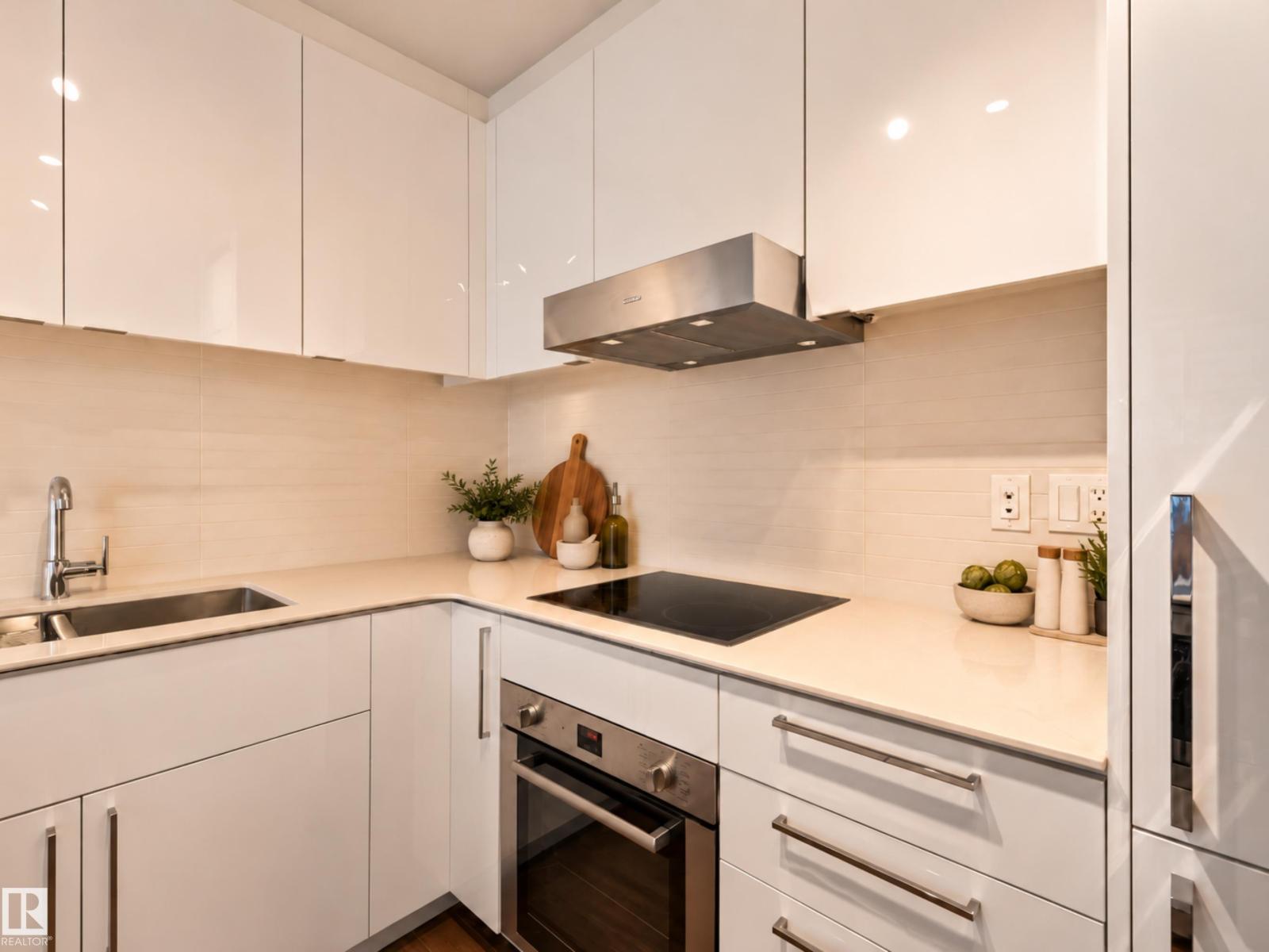 #2609 10360 102 St Nw Property Photo 5