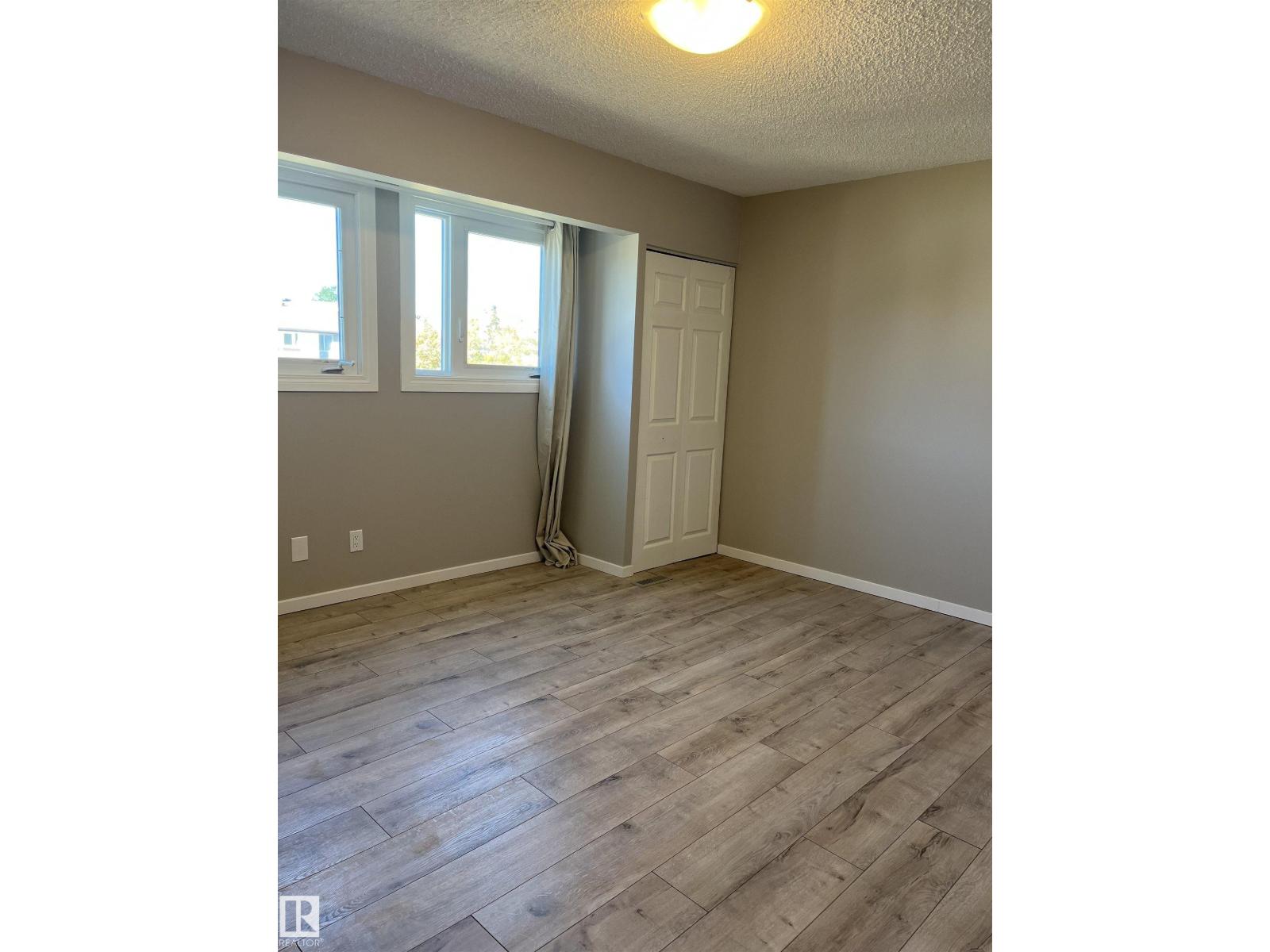 #10 14130 80 St Nw Nw Property Photo 10