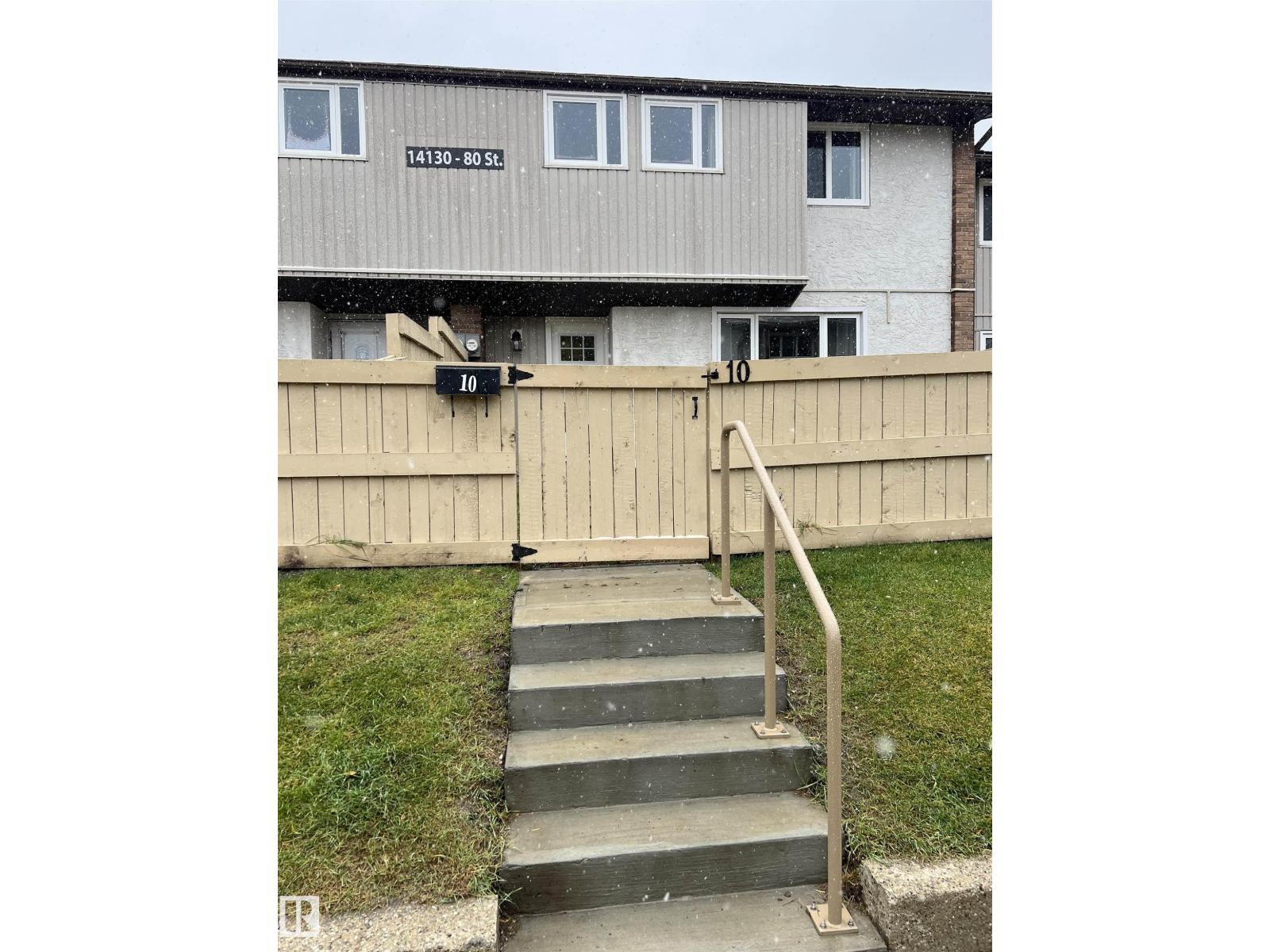 #10 14130 80 St Nw Nw Property Photo 18