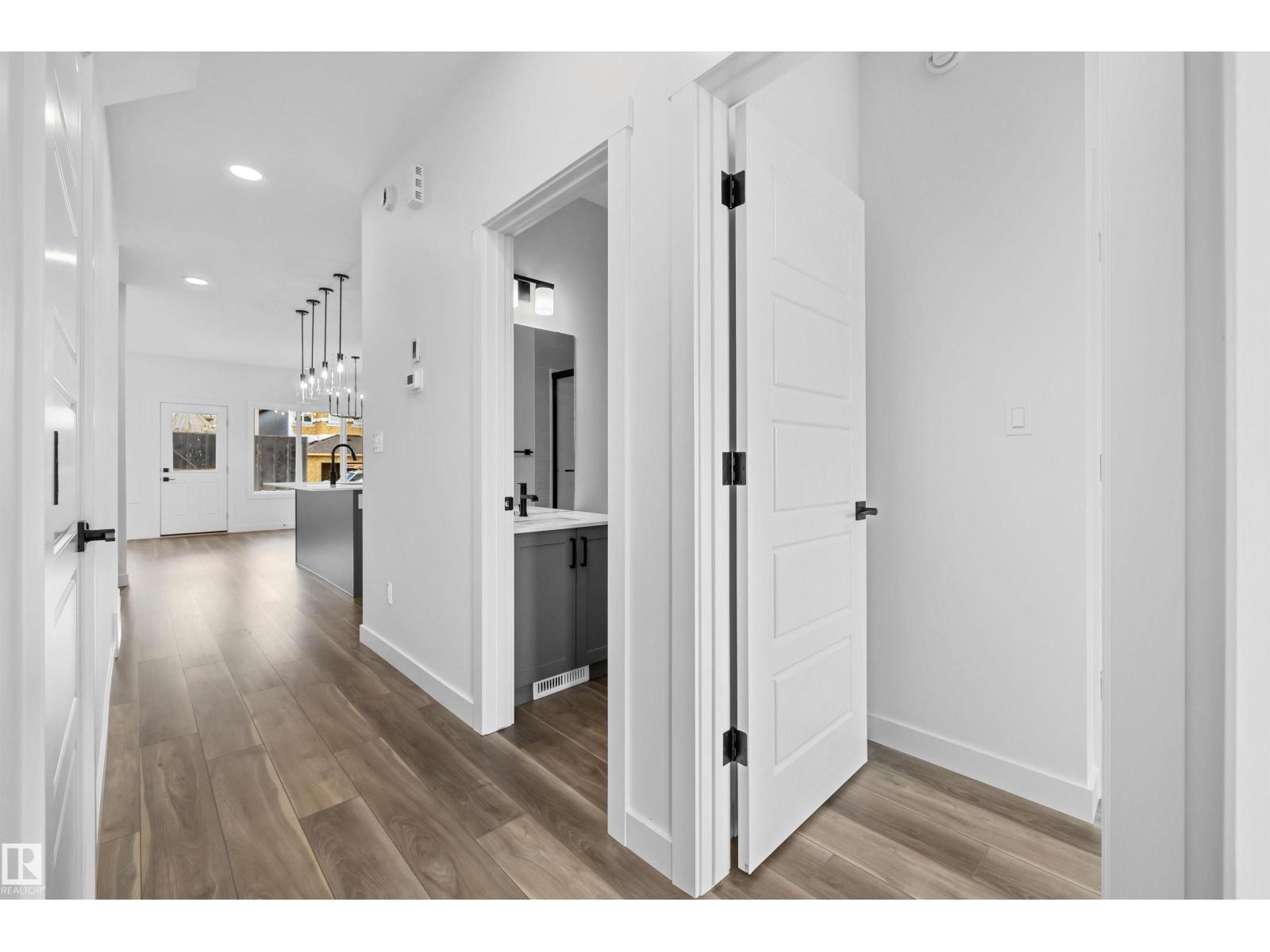 1613 210a St Nw Property Photo 7