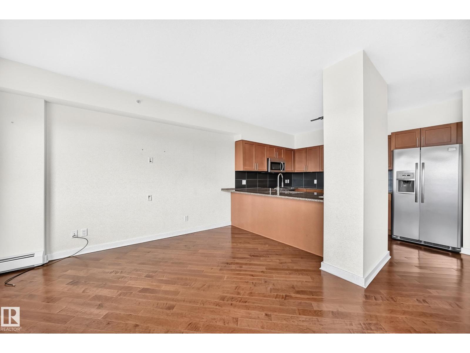 #2804 10152 104 St Nw Property Photo 8