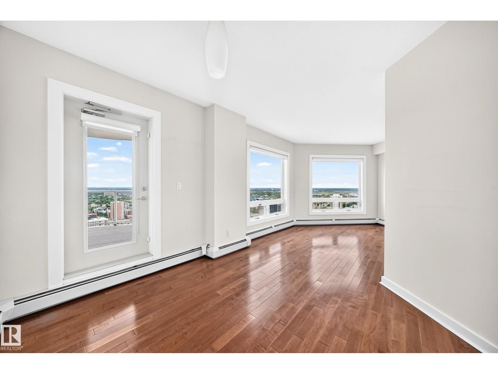 #2804 10152 104 St Nw Property Photo 9