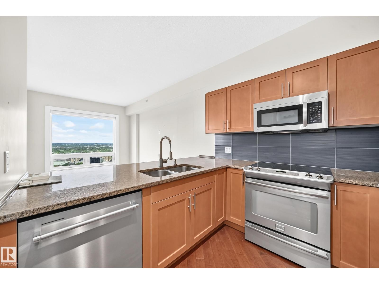 #2804 10152 104 St Nw Property Photo 13