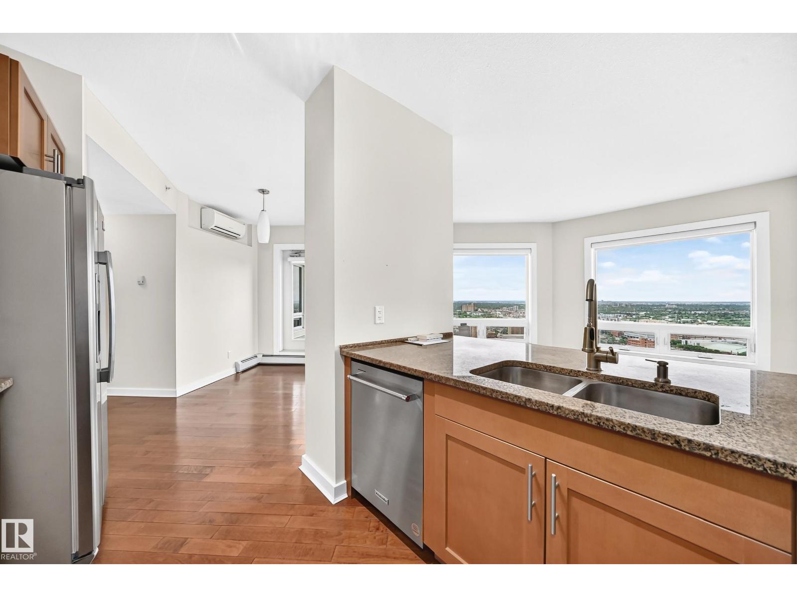 #2804 10152 104 St Nw Property Photo 14