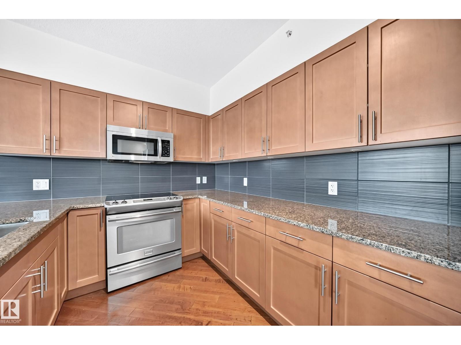 #2804 10152 104 St Nw Property Photo 16