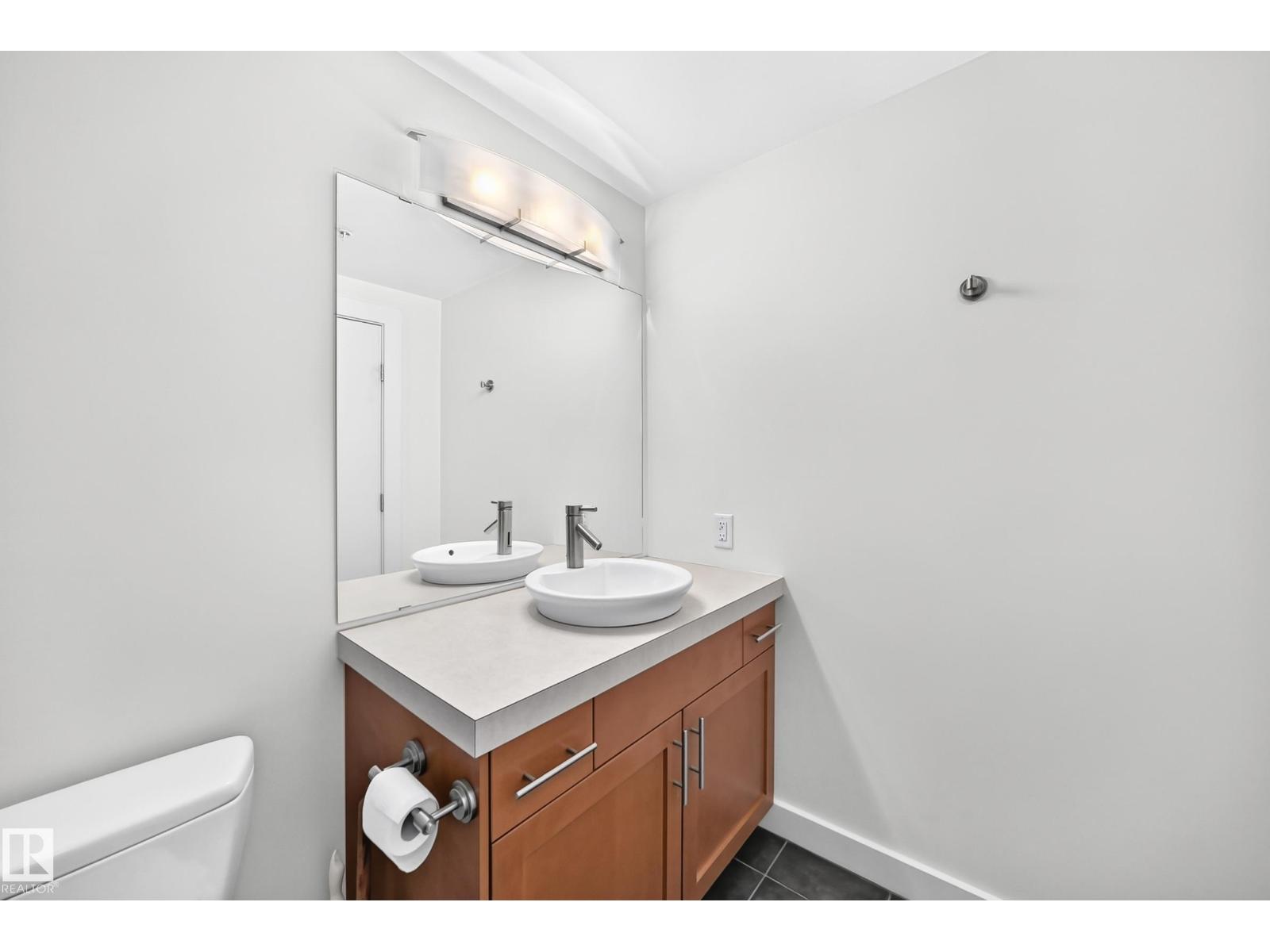 #2804 10152 104 St Nw Property Photo 28