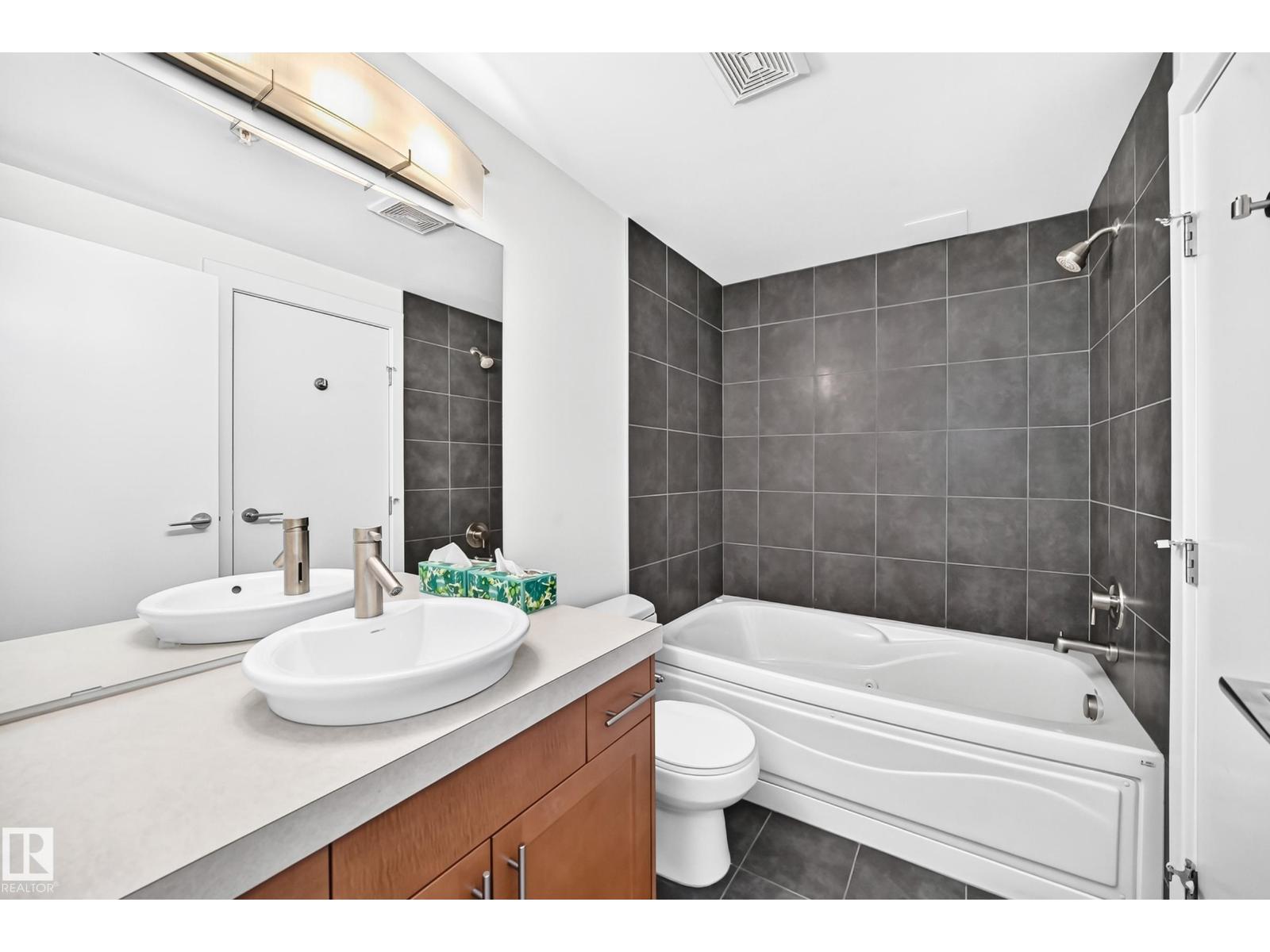 #2804 10152 104 St Nw Property Photo 34